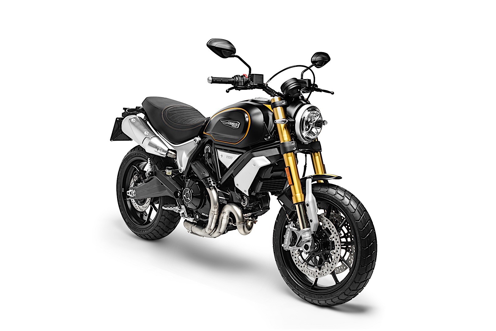 2018 ducati scrambler 1100 is out to play with the big boys 4